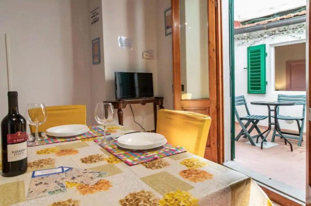 Il Cuore Di + Corte Privata+ Wifi+ac Apartment Florenz